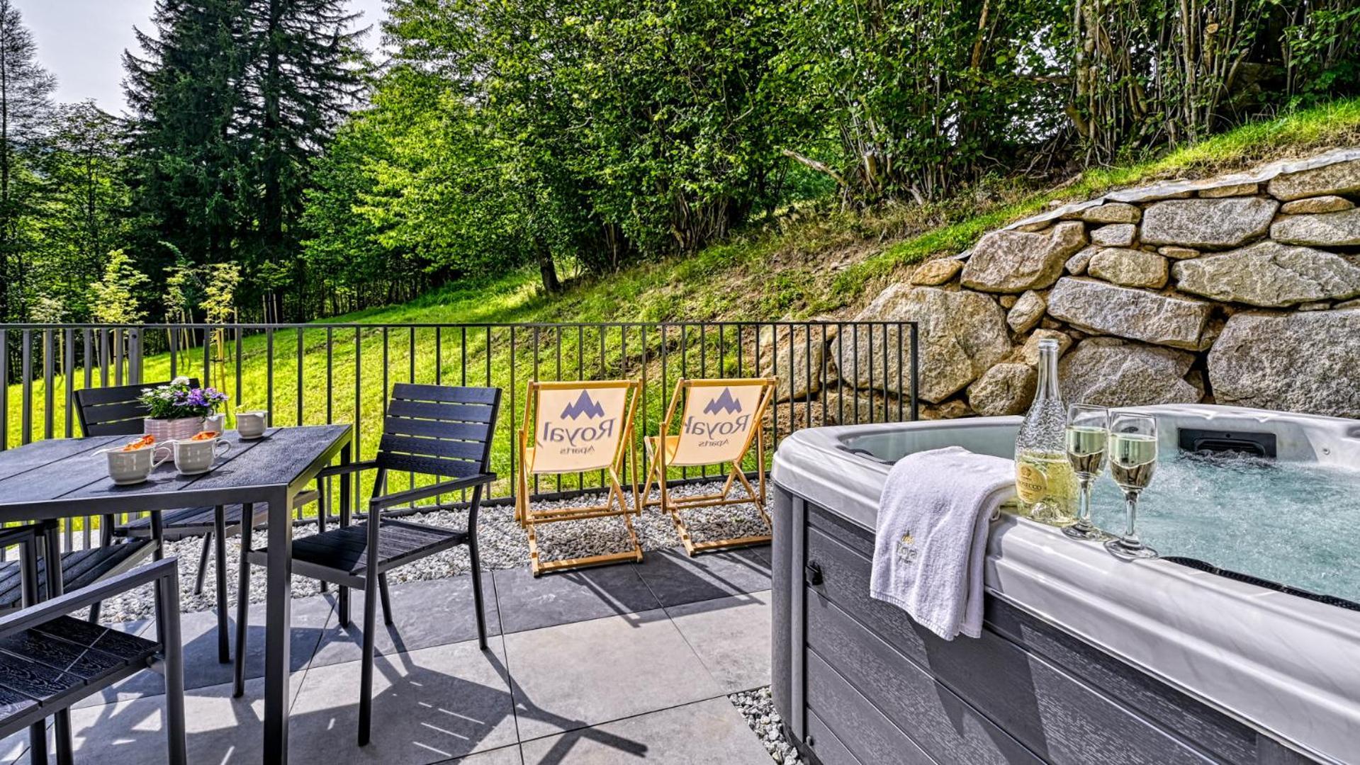 Apartament Z Prywatnym Jacuzzi Orlik Vip - Blisko Wyciagu I Wang By Royal Aparts *